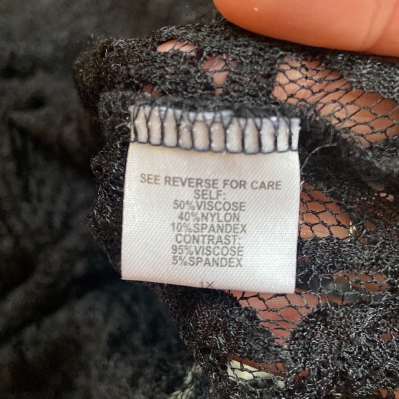 Bobeau | Sheer Lace Top - Picture 12 of 12